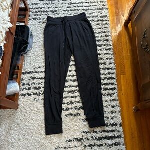 Lululemon Ready to Rulu Jogger